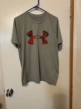 Under Armour Gray Short Sleeve Tee with Orange Logo